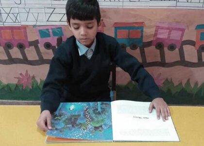 turning-pages-of-a-book