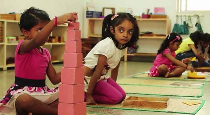 montessori-class-room